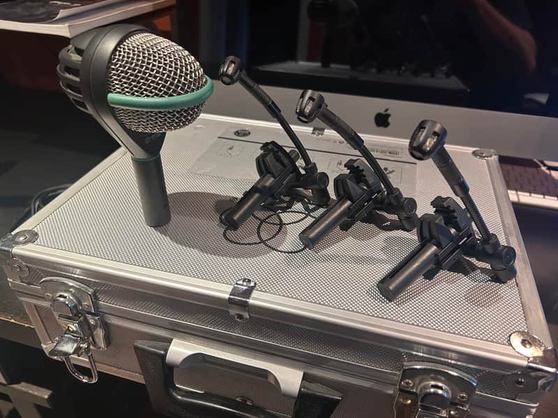 AKG Drum Set II Microphone Package - Austrian Made - D112, 3x C518, 4x MPA VL Cables & Hard Flight Case image 1