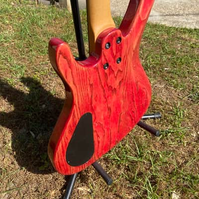 Washburn XB-900 - Red image 7