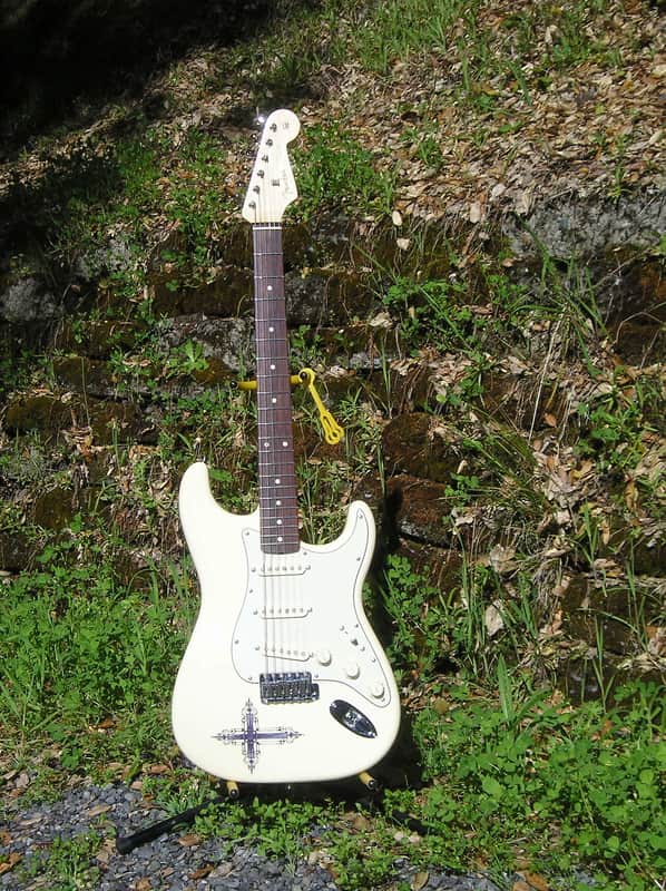 Read Below--Fender "Kenny Wayne Shepherd Signature Strat" Arctic White image 1