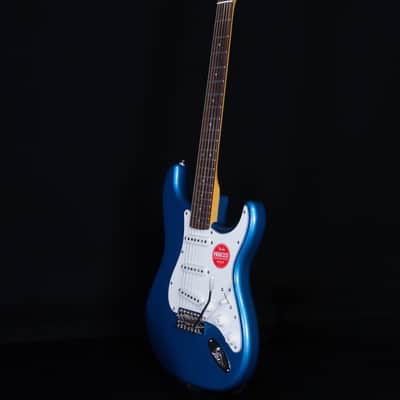 Squier Classic Vibe '60s Stratocaster®, Laurel FB, Lake Placid Blue image 6