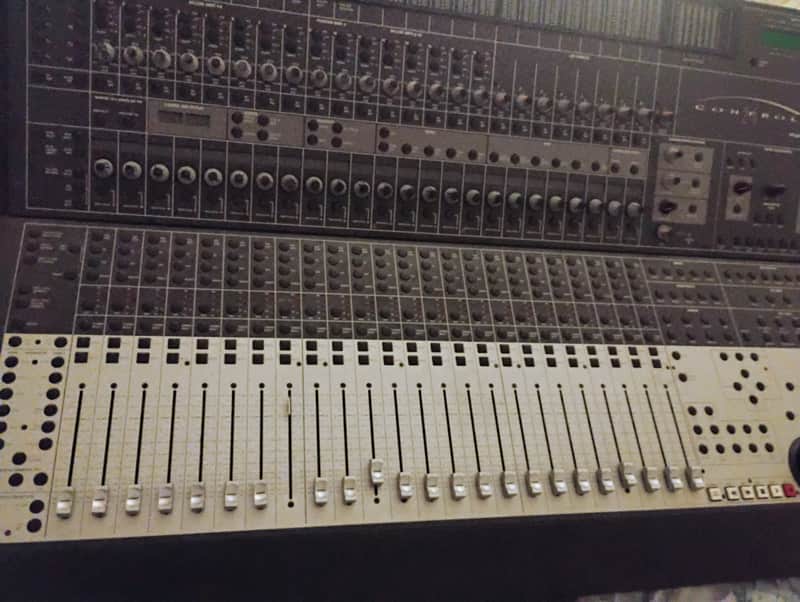 Digidesign Control 24 Pro Tools Controller 2000s image 1