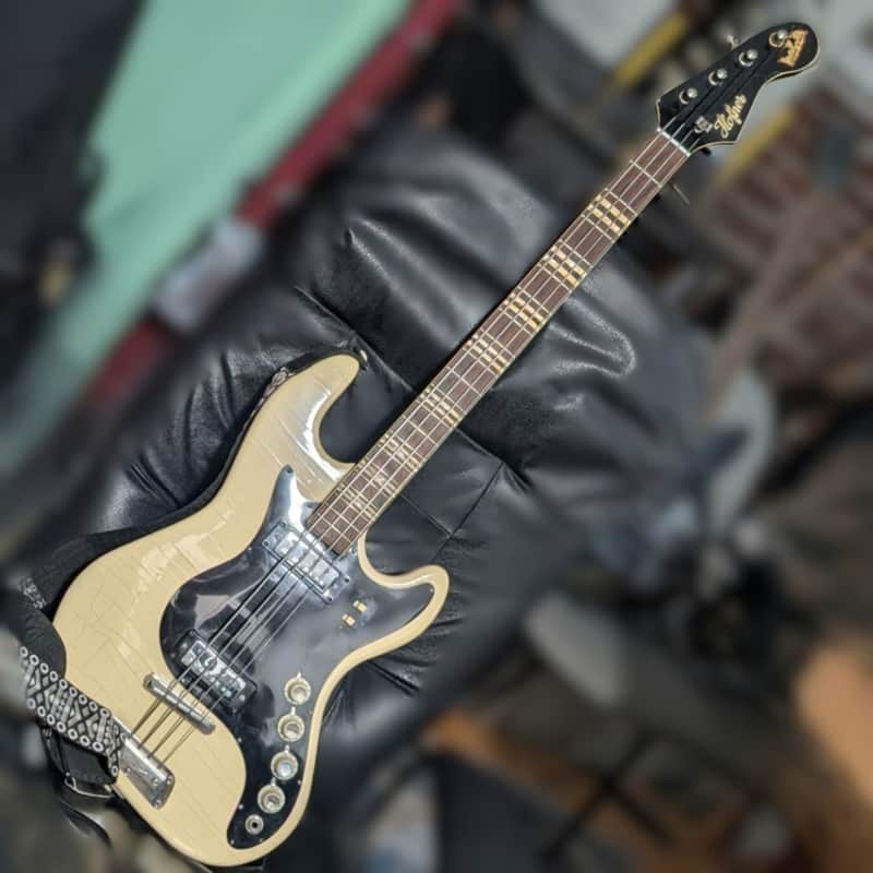 Hofner 185 Artist Bass