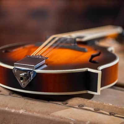 Washburn #M3SEBRK F-Style Solid Top Mandolin With Pickup, Satin image 10