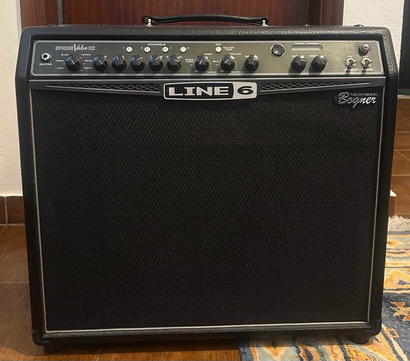 Line 6 Spider Valve 112 40-Watt 1x12" Digital Modeling Guitar Combo 2007 - 2009 - Black image 1
