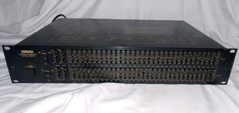 Yamaha Q2031A Dual-Channel Graphic Equalizer 2010s - Black made in japan image 1