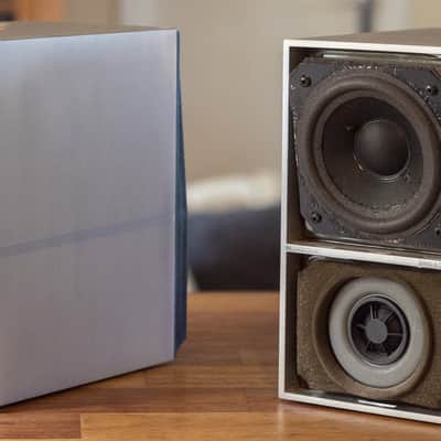 Bang & Olufsen Beovox CX50 1986 - bookshelf speakers, brushed
