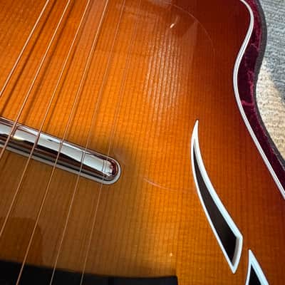 Taylor T5z Standard with Sitka Spruce Top 2014 - Present - Tobacco Sunburst image 5