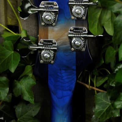 Rickenbacker 4003 FL "Color of the Year"- Blue Burst Fretless Bass image 7