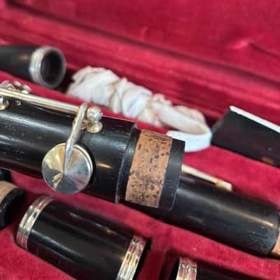 Buffet Crampon e-11 clarinet image 4