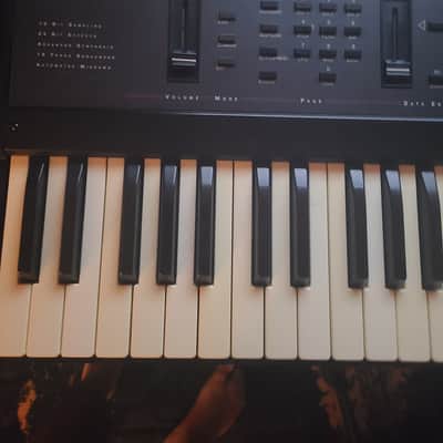 Ensoniq EPS 16 Plus Digital Sampling Workstation 1990 - Black image 5
