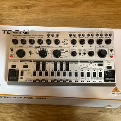 Behringer TD-3-MO-SR “Modded Out” Analog Bass Line Synthesizer 2022