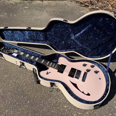 EVH SA-126 Special 2025 - Present - Satin Shell Pink image 7