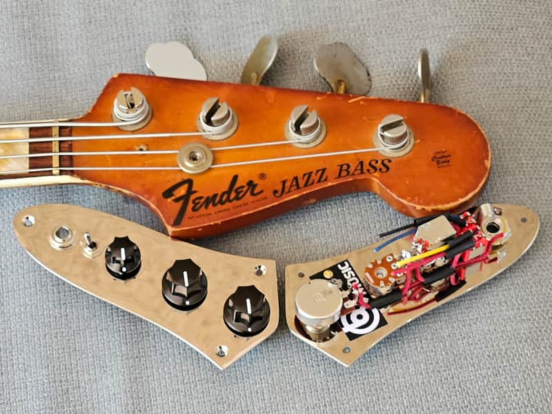 (Fender) Jazz Bass upgrade wiring Harness, loaded control plate, blend image 1