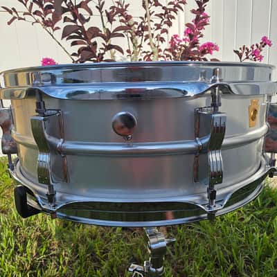 Ludwig No. 404 Acrolite 5x14" 8-Lug Aluminum Snare Drum with Keystone Badge July 1969 - Matte Aluminum image 2