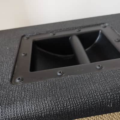 Laboga  Beast Classic 30 Black/Cream Plus, Footswitch, Amp Cover And Speaker Cable image 7