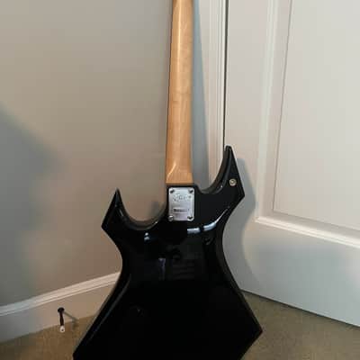 B.C. Rich Warlock Bronze Series with the aggressive Widow head stock image 8