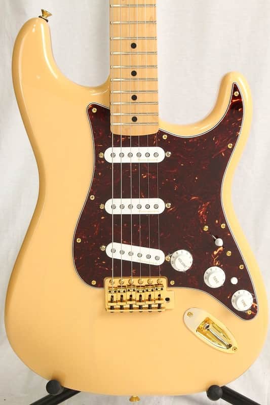 Fender Mexico Deluxe Player Stratocaster Honey Blonde | Reverb