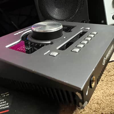 Universal Audio Apollo Twin X DUO Thunderbolt 3 Audio Interface 2019 - Present - Gray image 7