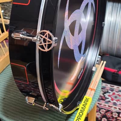 Remo ANIKA NILLES / RUSH 22" Triskelion Bass Drum Wall Display & Sticks image 4