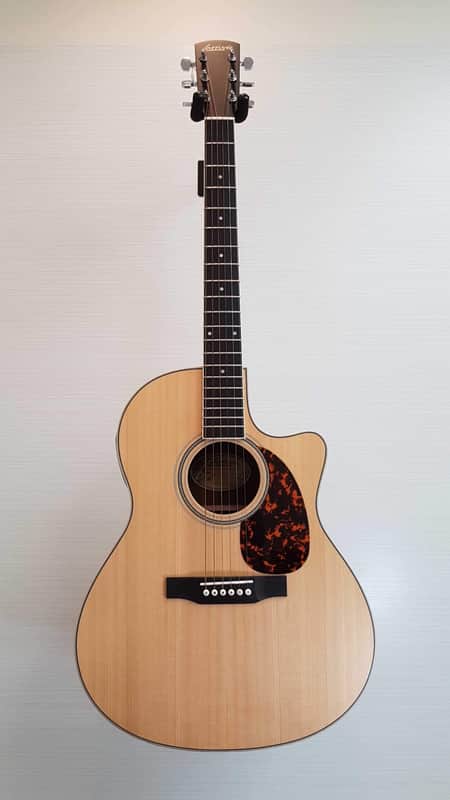 Jean Larrivée LV03 Acoustic Electric Guitar (E.X.) w/Hardcase image 1