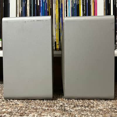 Vintage Realistic Minimus-7 Silver Bookshelf Speaker Pair Radio Shack TESTED ✅ image 7