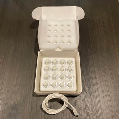 DJ Tech Tools Midi Fighter Twister 2010s - White image 5