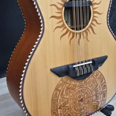 H. Jimenez LBQ1GXE-MC Bajo Quinto With Hardshell Case image 3