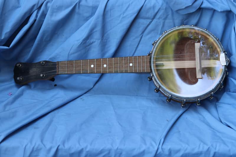 SS Stewart banjo uke - natural image 1