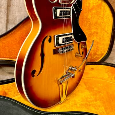 Univox Custom 335 Semi-Hollowbody ~1969 - Sunburst image 13