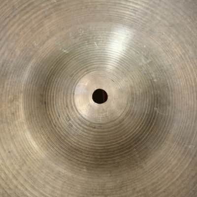 1960s A. Zildjian 18" Crash 1407g image 3