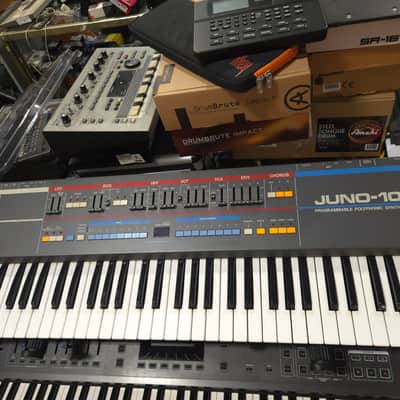 Roland Juno-106 61-Key Programmable Polyphonic Synthesizer 1984 - 1985 - Local Pickup Only
