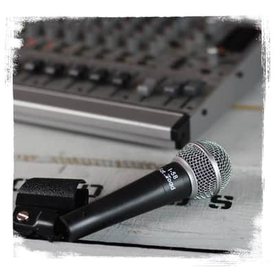 Fat Toad Professional Cardioid Dynamic Microphones & Clips (6 Pack) - Vocal Handheld, Unidirectional Mic Singing Microphone - Designed for Music Stage Performances & Studio Recording or PA DJ Karaoke image 9