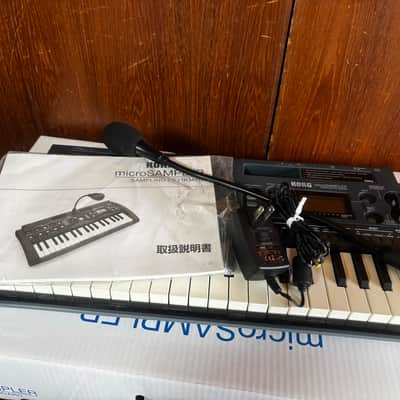 Korg MS1 microSAMPLER Sampling Keyboard w/ box, mic, power supply image 11