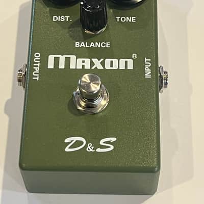 Maxon D&S Distortion Aand Sustainer Guitar Effects Pedal image 1