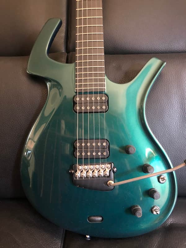 Parker Fly Deluxe Vibrato (1993 - 2002) | Reverb The Netherlands
