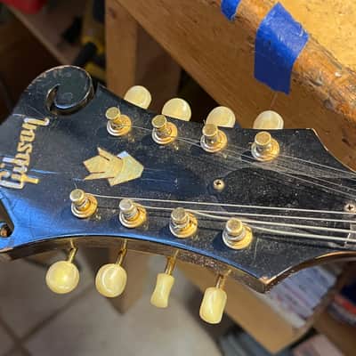 1959 Gibson EM-200 Florentine Electric Mandolin sunburst image 13