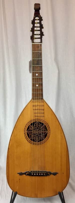 Noname Guitar Lute 6-strings image 1