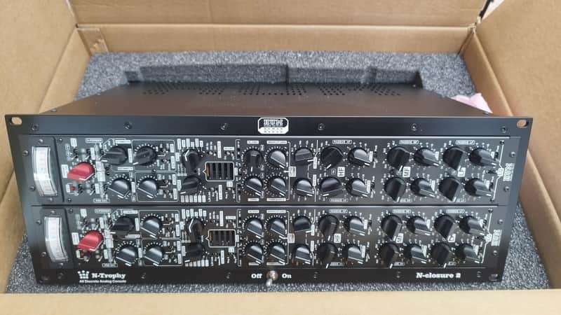 HUM Audio N-CLOSURE 2 Frame with 2 Tube Channel Strip Modules image 1
