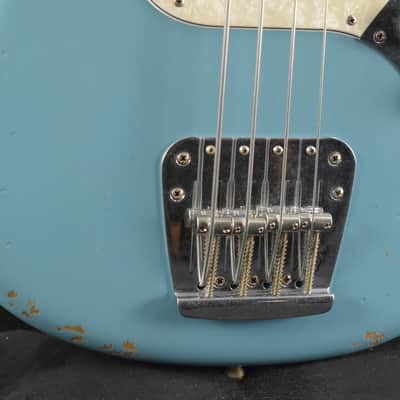Fender JMJ Road Worn Mustang Bass Faded Daphne Blue Rosewood Fingerboard image 4