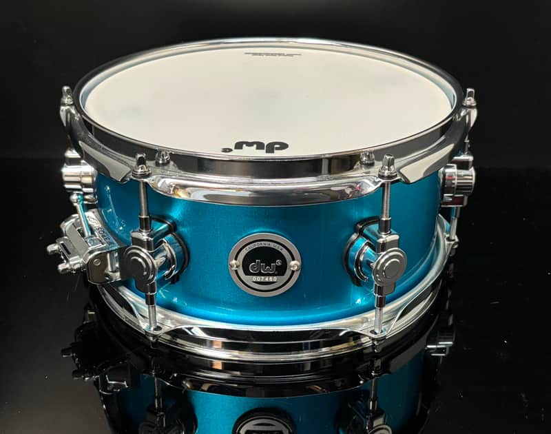 Unplayed DW DWe 10x5  Side Snare Bundle + Clamp  Laser Blue image 1