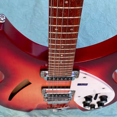 Rickenbacker 330/12 2010 - FireGlo Bild 5