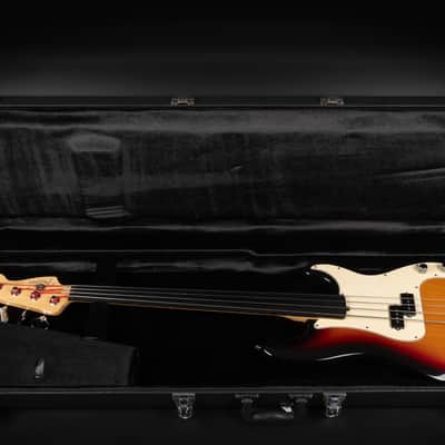 2005 Fender 60th Anniversary American Precision Bass Custom Fretless - 3-Color Sunburst | USA 4-String Boutique Ebony Fretboard | Case image 24