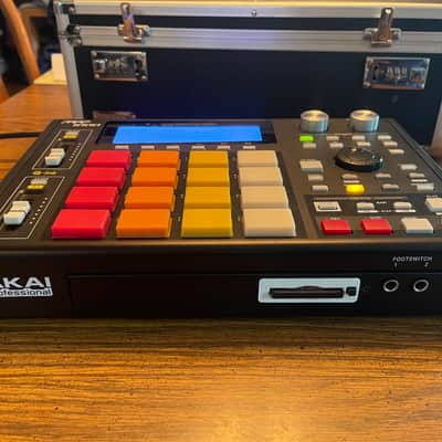 AKAI MPC 1000 Upgraded and Custom Colors Sampling Drum Machine and Sequencer image 2