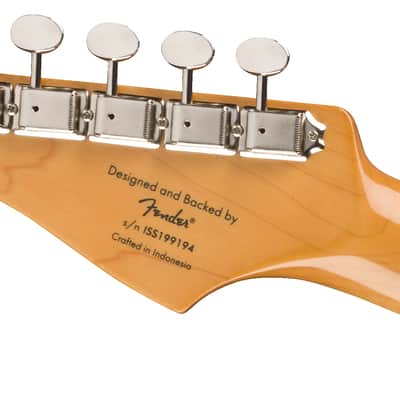 Squier Classic Vibe '60s Stratocaster Lake Placid Blue image 5