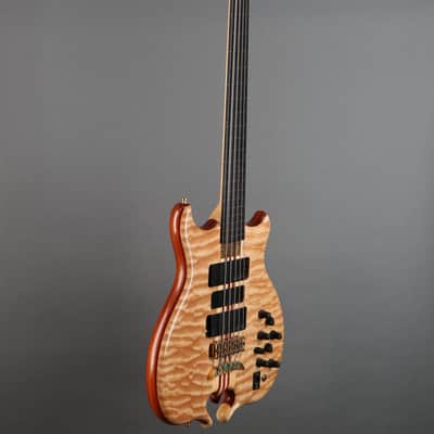 Alembic Series  II Five String Fretless Active Bass image 2