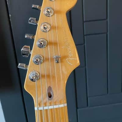 Fender American Deluxe Stratocaster 2014 (60th anniversary edition) image 3