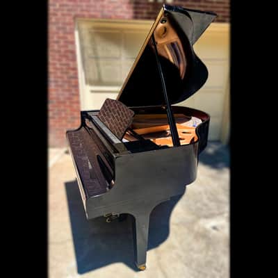 Kawai GE-1 Grand Piano – 5’1” Glossy Black image 4