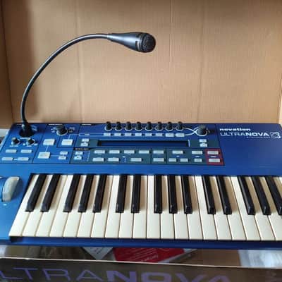 Novation UltraNova 37-Key 20-Voice Synthesizer + Original Vocoder microphone