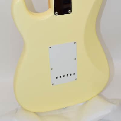 2018 Fender American Special Stratocaster Electric Guitar, Maple Fingerboard, Olympic White w/ Case image 12