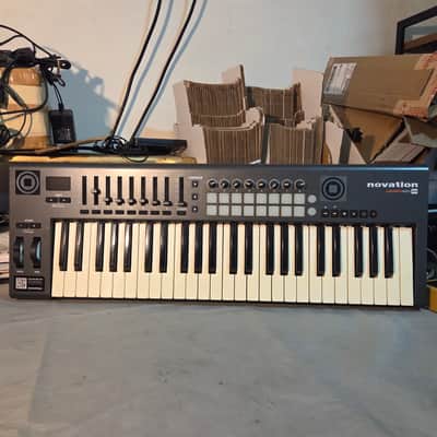 Novation Launchkey 61 MKII MIDI Keyboard Controller | Reverb